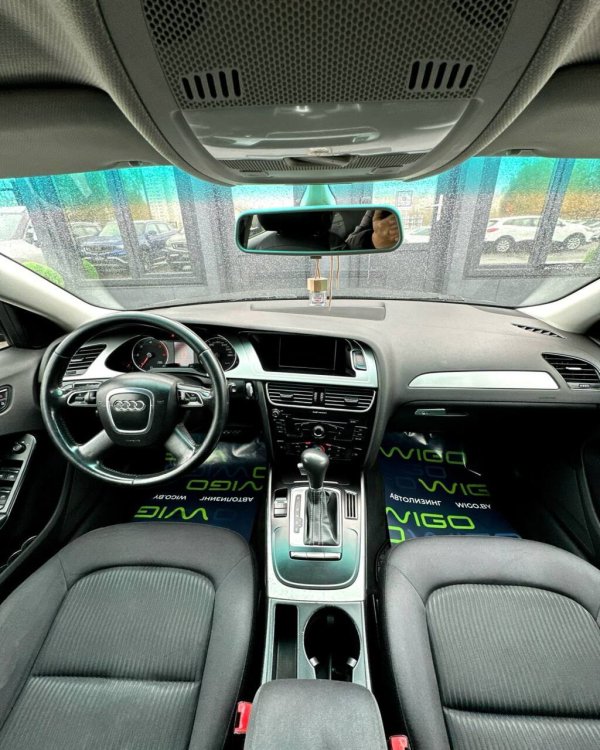 Audi A4 B8 - Image 10