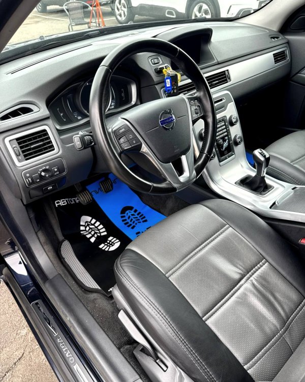 Volvo V70 III · Рестайлинг - Image 11