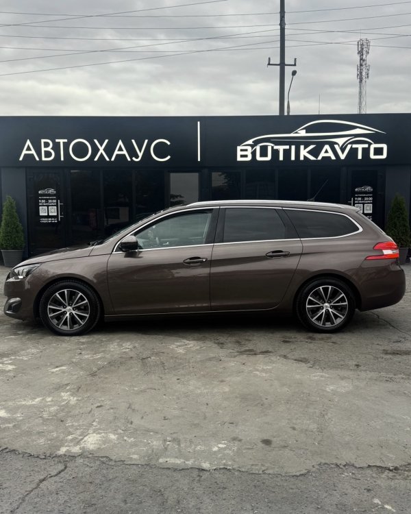 Peugeot 308 T9 - Image 8