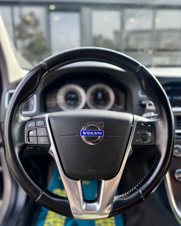 Volvo V60 I - Image 15