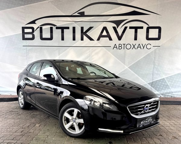 Volvo V40 II