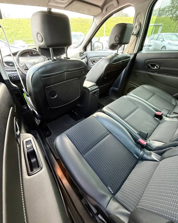 Renault Grand Scenic III · Рестайлинг - Image 12