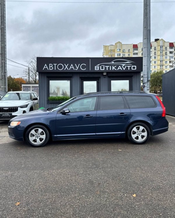 Volvo V70 III - Image 8