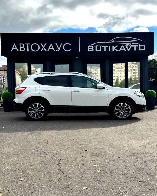 Nissan Qashqai I · Рестайлинг - Image 8