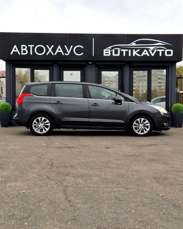 Peugeot 5008 I - Image 8