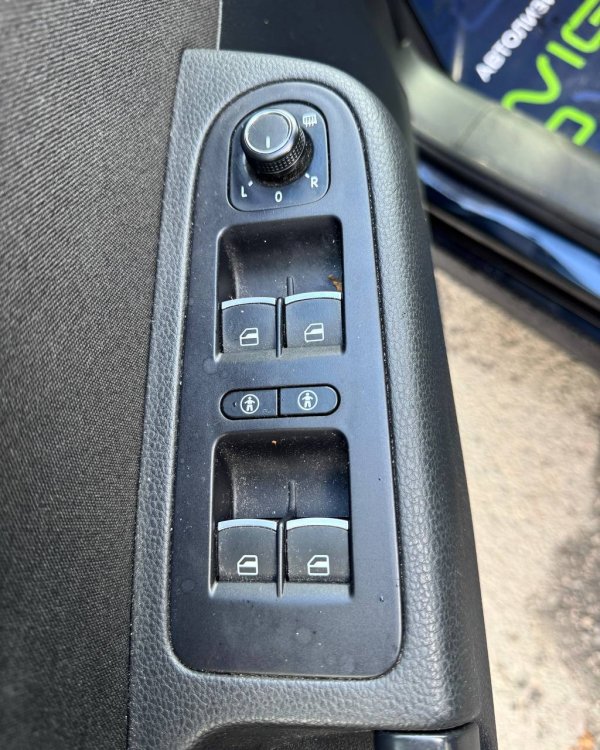 SEAT Alhambra II · Рестайлинг - Image 17