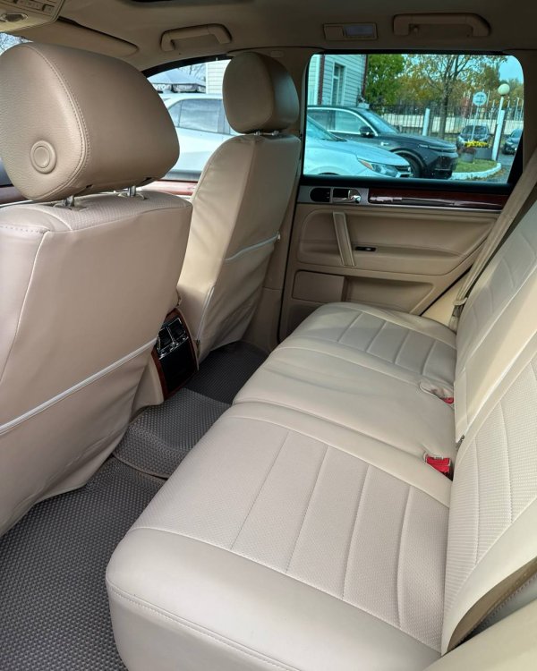 Volkswagen Touareg I - Image 11