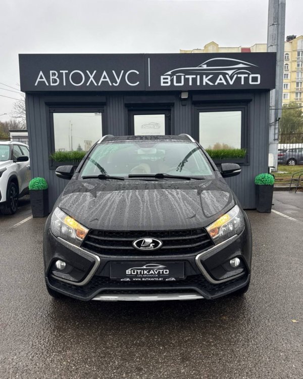 Lada (ВАЗ) Vesta I - Image 2