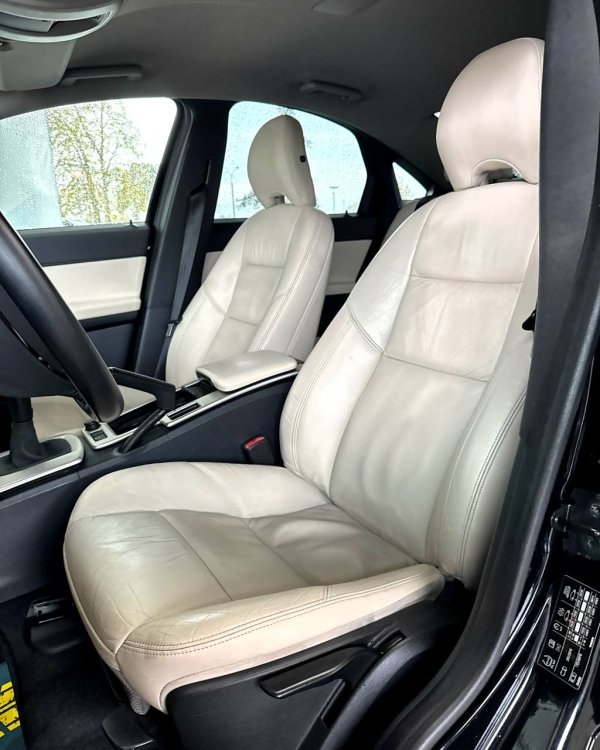 Volvo S40 II · Рестайлинг - Image 10