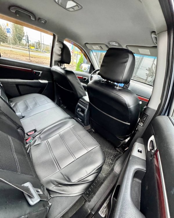 Hyundai Santa Fe CM - Image 13