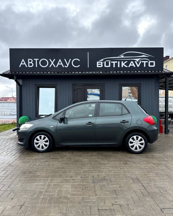 Toyota Auris I (E150) - Image 4