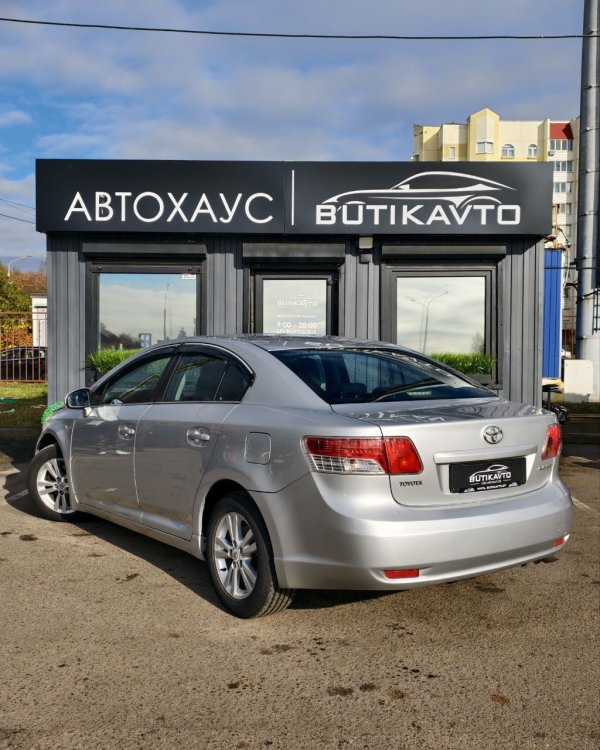 Toyota Avensis III (T270) - Image 4