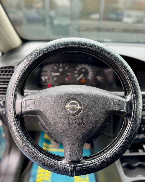Opel Zafira A - Image 15