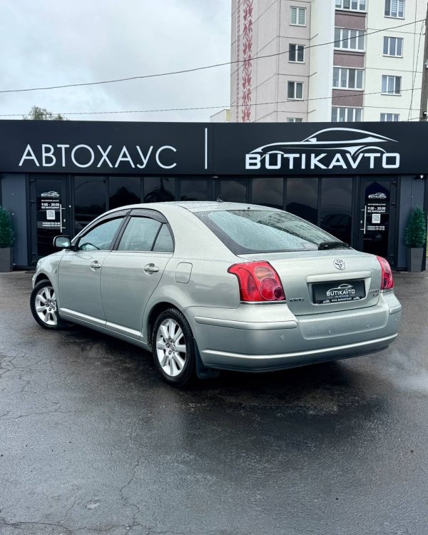 Toyota Avensis II (T250) - Image 5