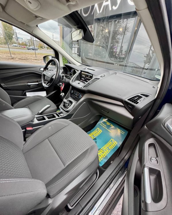 Ford Grand C-Max II - Image 14