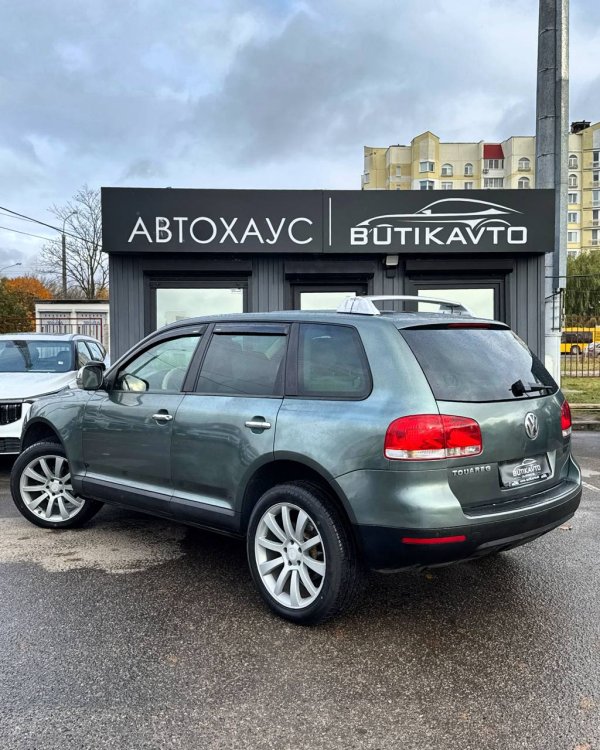 Volkswagen Touareg I - Image 4