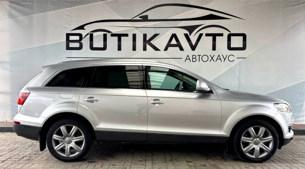 Audi Q7 4L - Image 8