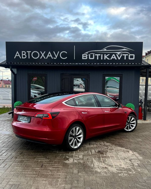 Tesla Model 3 I - Image 7