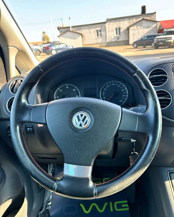 Volkswagen Golf Plus I - Image 11