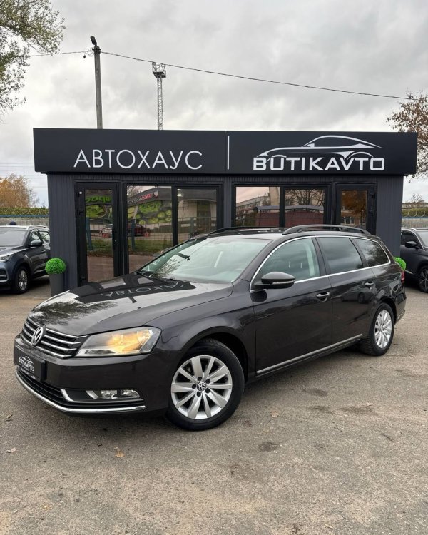 Volkswagen Passat B7 - Image 3
