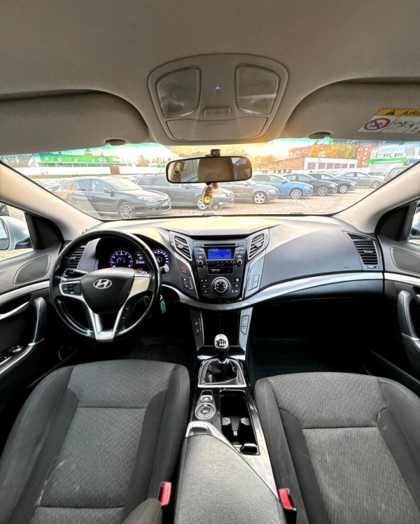 Hyundai i40 VF - Image 11