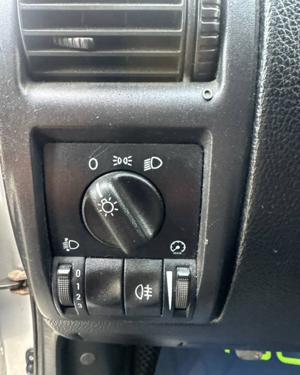 Opel Astra G - Image 15