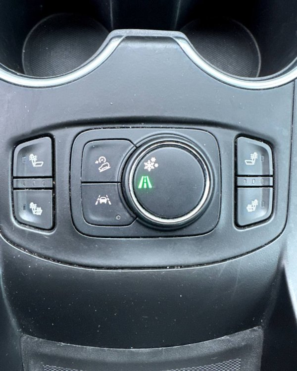 GMC Terrain II - Image 15