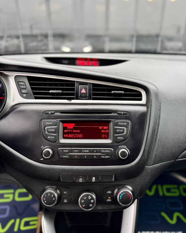 Kia Cee'd II · Рестайлинг - Image 16