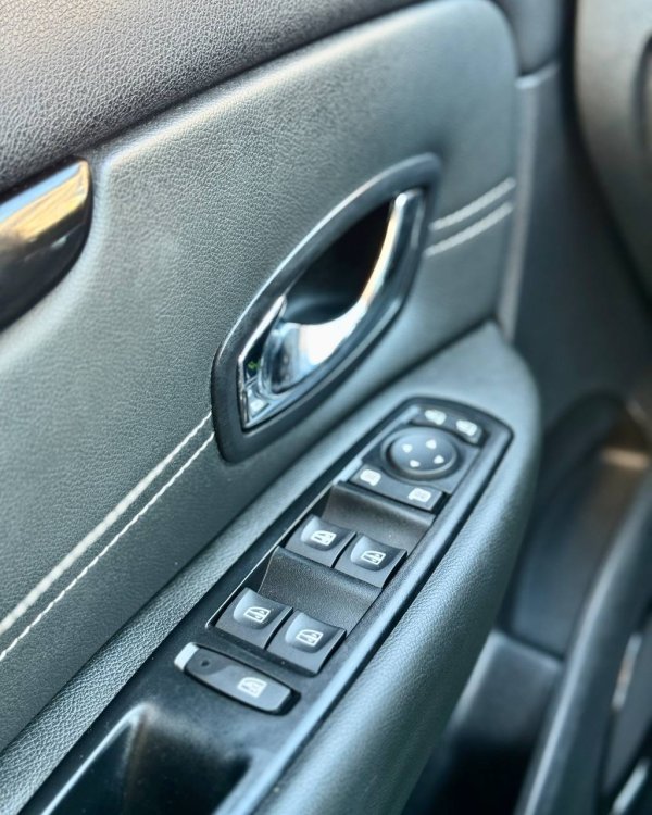Renault Grand Scenic III · 2-й рестайлинг - Image 18