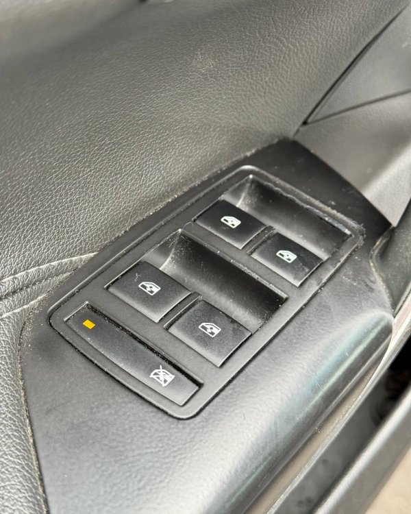 Opel Insignia I - Image 17