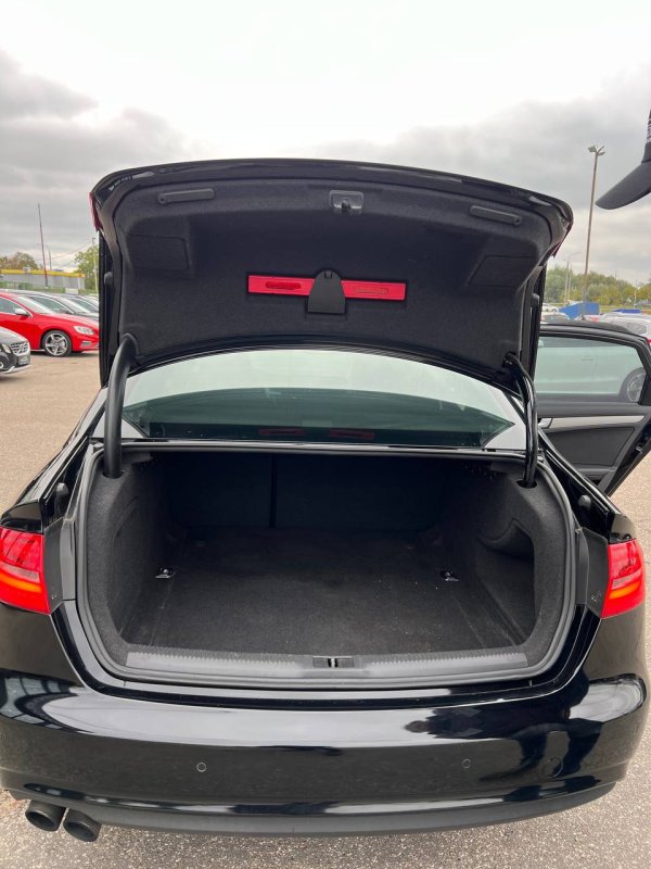 Audi A4 B8 · Рестайлинг - Image 15