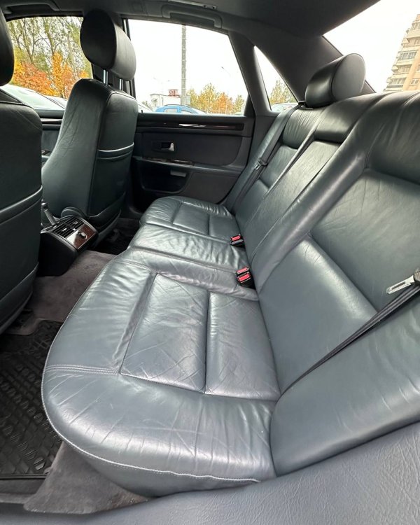 Audi A8 D2 - Image 8