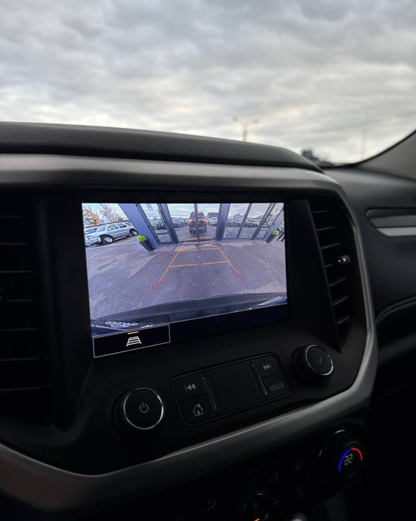GMC Acadia II · Рестайлинг - Image 19