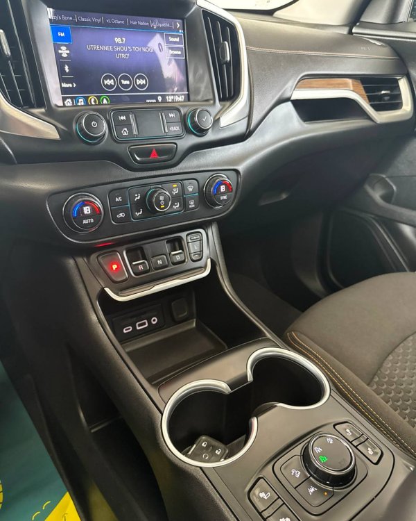 GMC Terrain II - Image 13