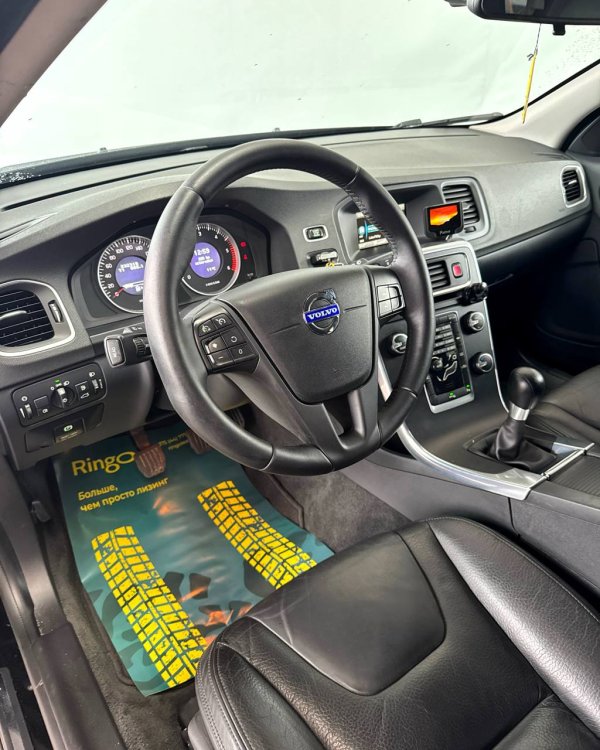Volvo V60 I - Image 11