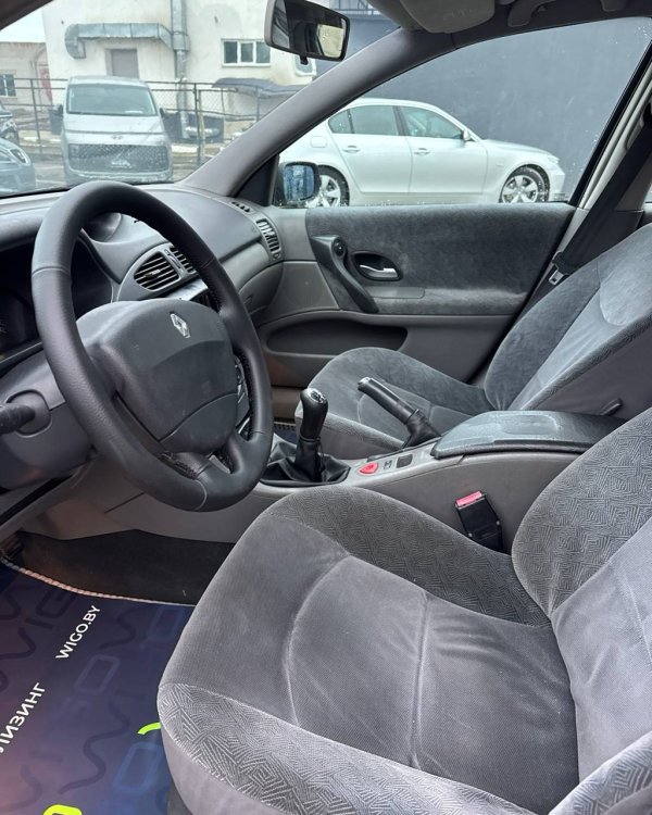 Renault Laguna II - Image 8