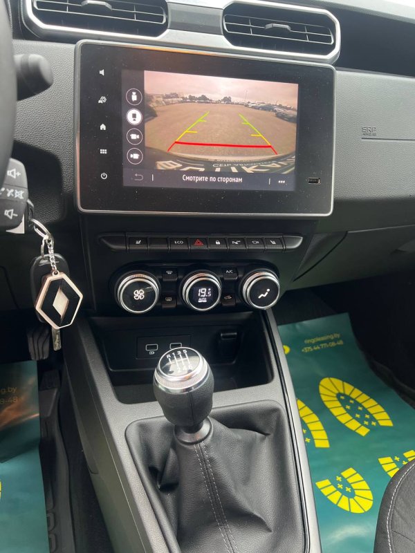 Renault Duster II - Image 11