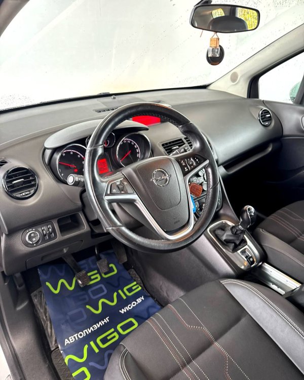 Opel Meriva II - Image 11