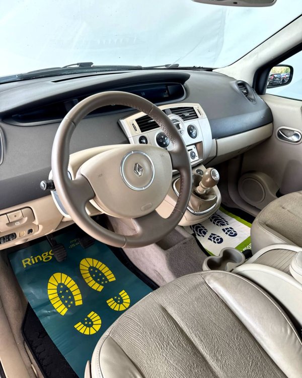 Renault Grand Scenic II · Рестайлинг - Image 11