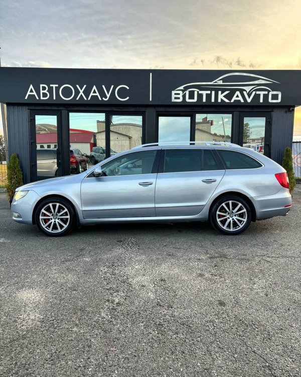 Skoda Superb II - Image 8