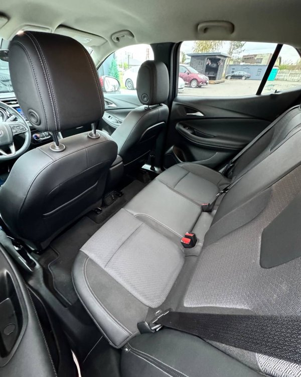 Buick Encore GX I - Image 11