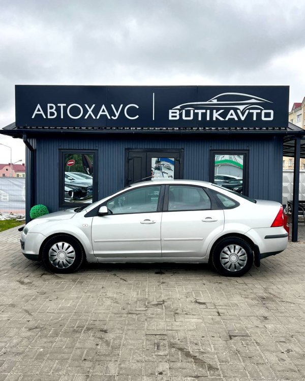 Ford Focus II - Image 4
