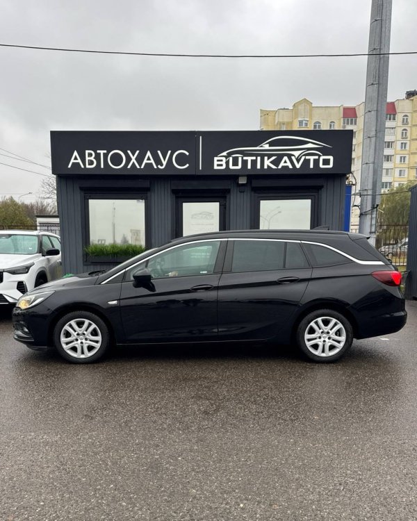 Opel Astra K - Image 8