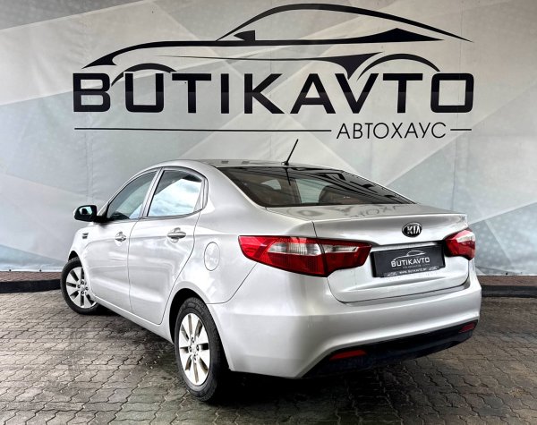 Kia Rio III - Image 5