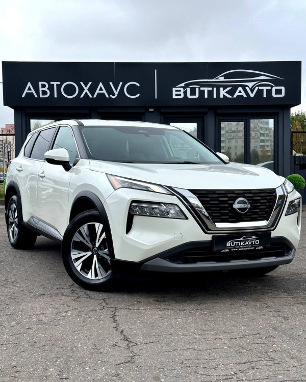Nissan Rogue III
