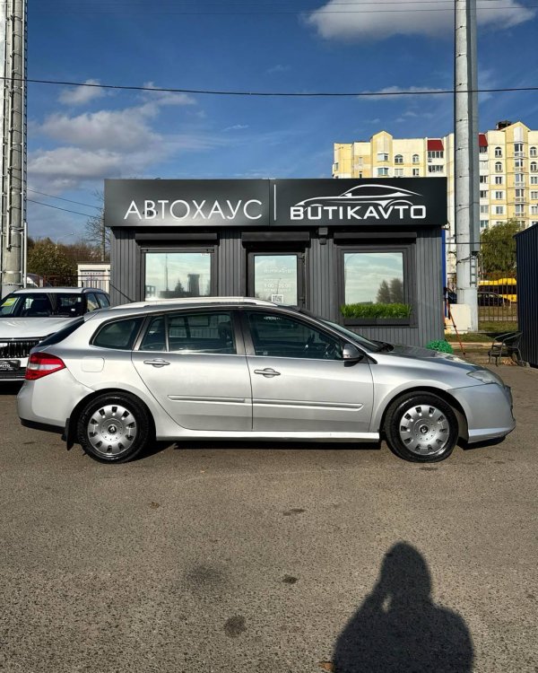 Renault Laguna III - Image 7