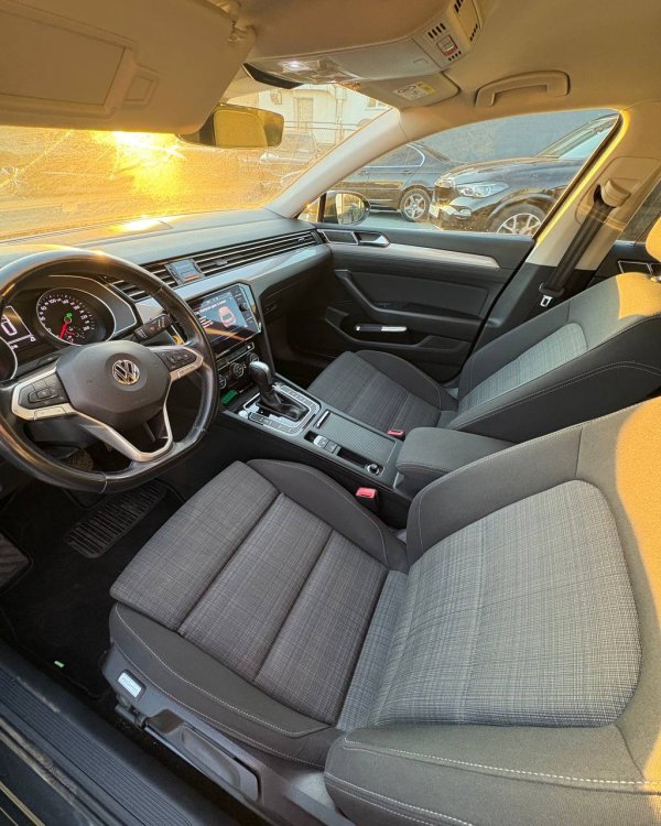 Volkswagen Passat B8 - Image 8