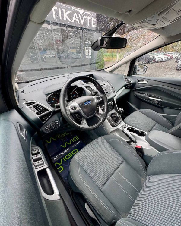 Ford Grand C-Max I - Image 10