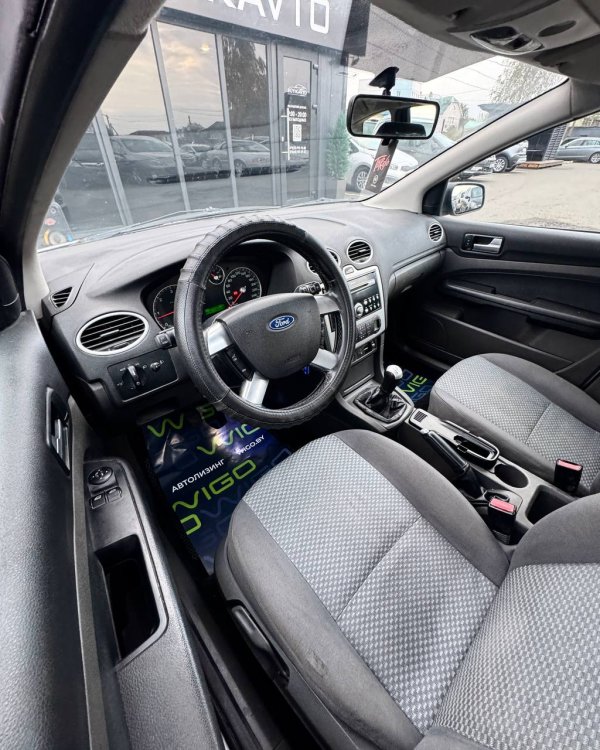 Ford Focus I · Рестайлинг - Image 10