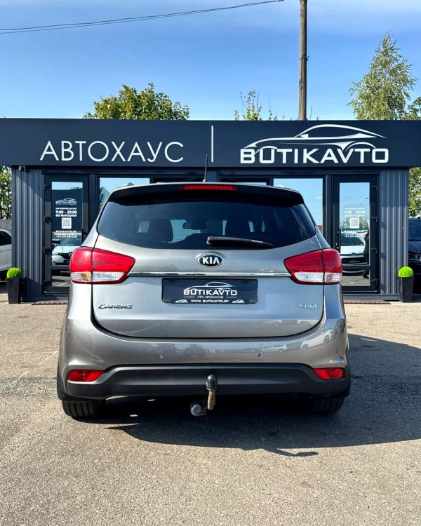 Kia Carens III - Image 6